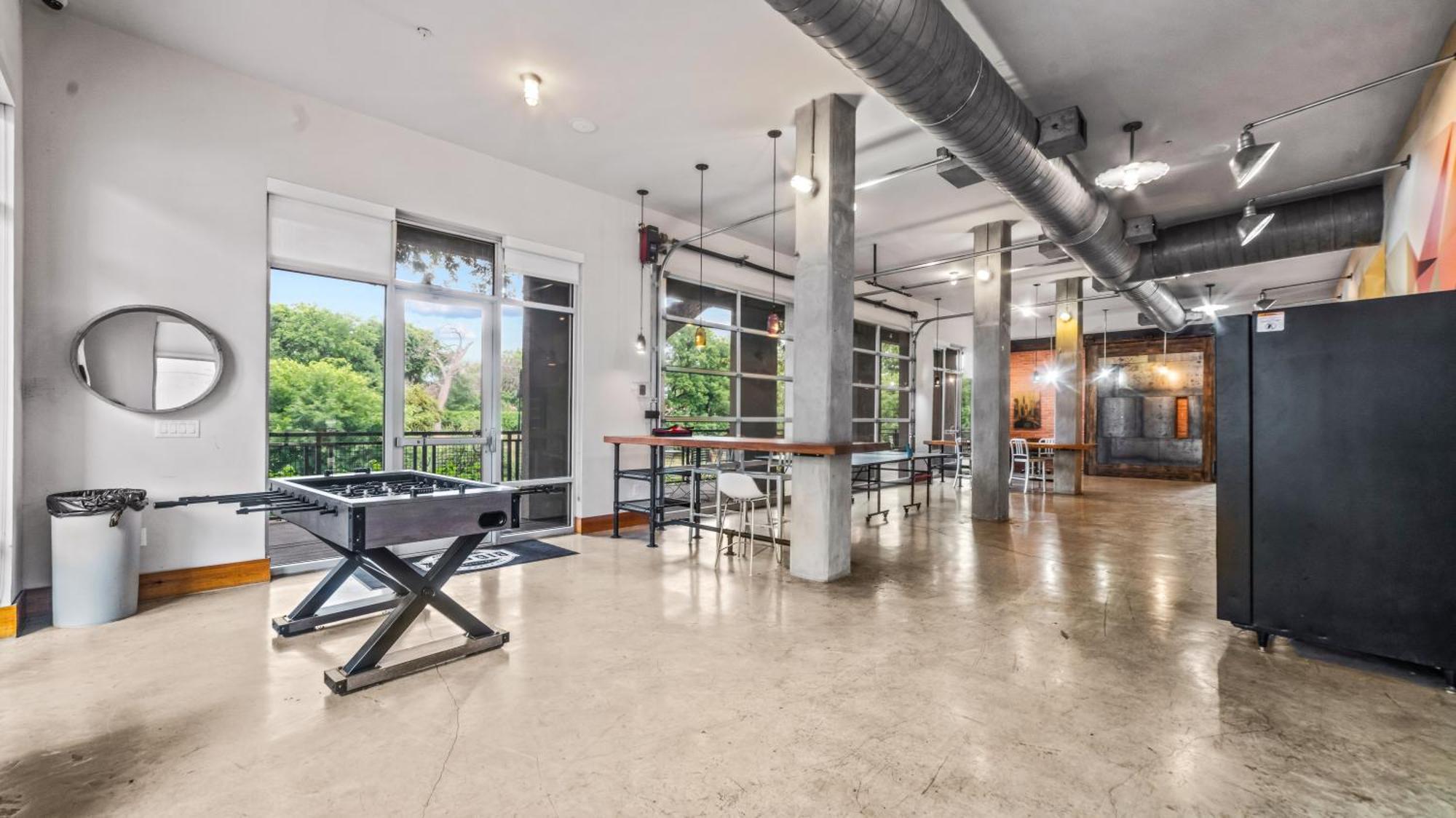 River View Oasis - 2br With Pool And Gym San Antonio